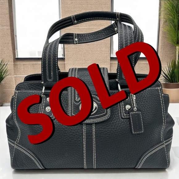 Coach Handbags - ⭐️SOLD⭐️ Vintage Coach Hampton Black Leather Satchel #F13961